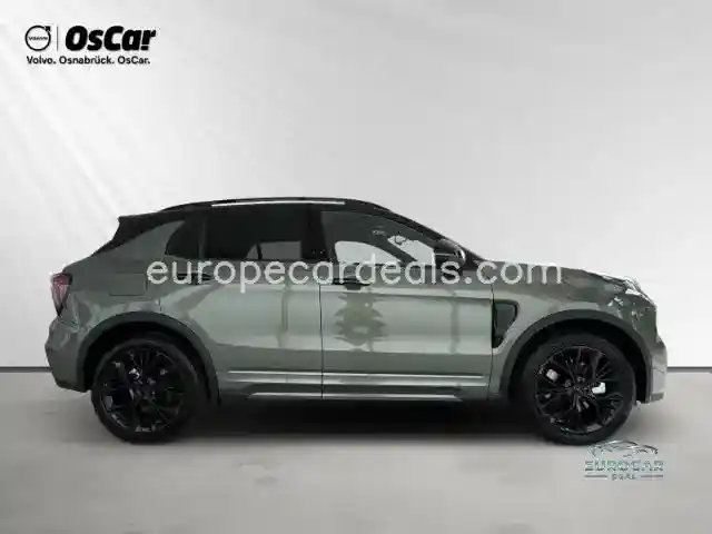 Lynk&Co 01
