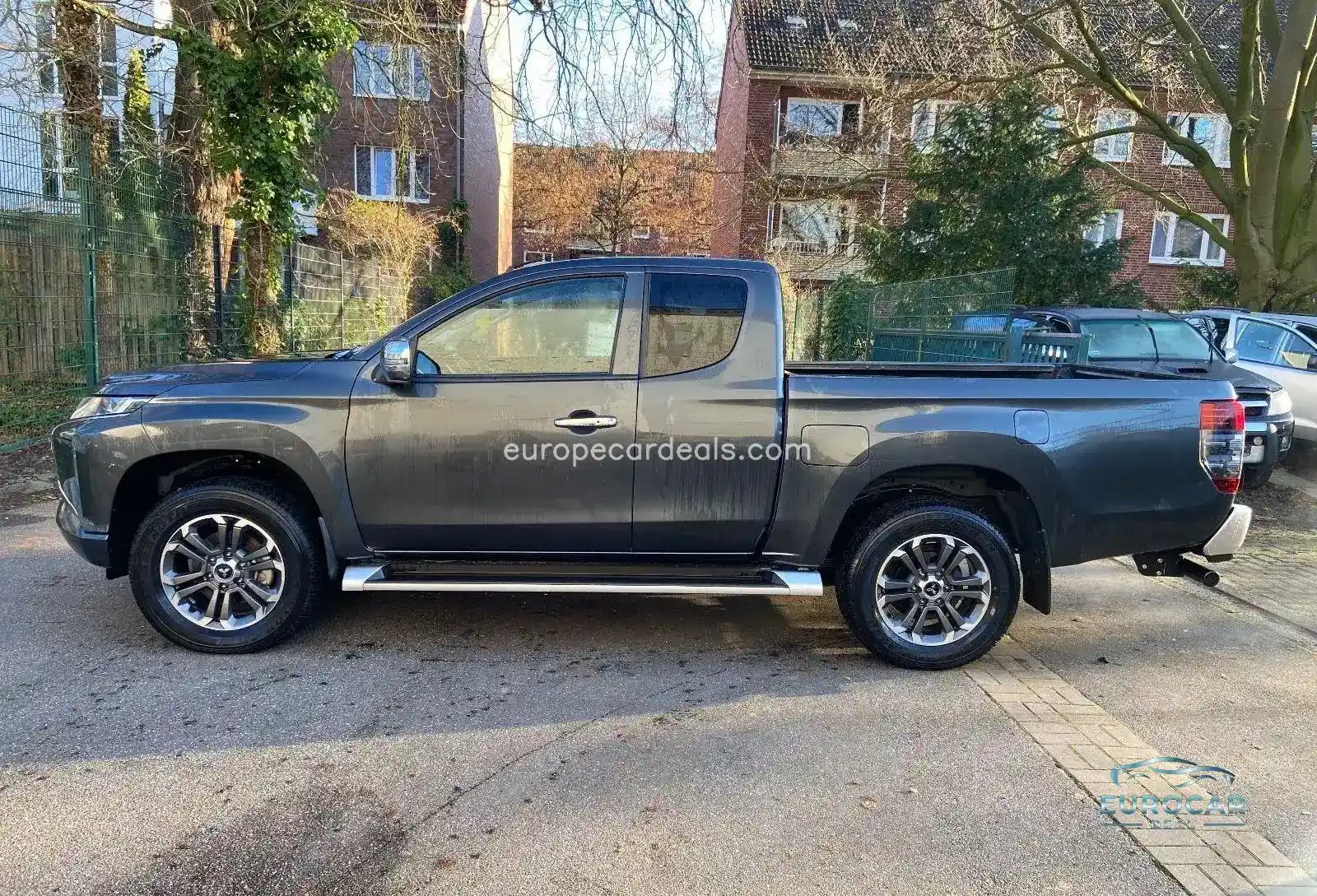 Mitsubishi L200