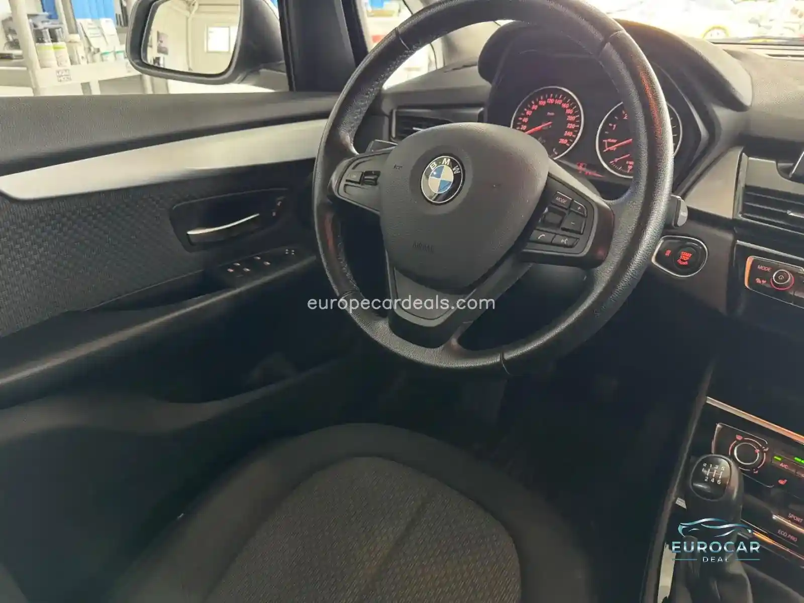 BMW 218