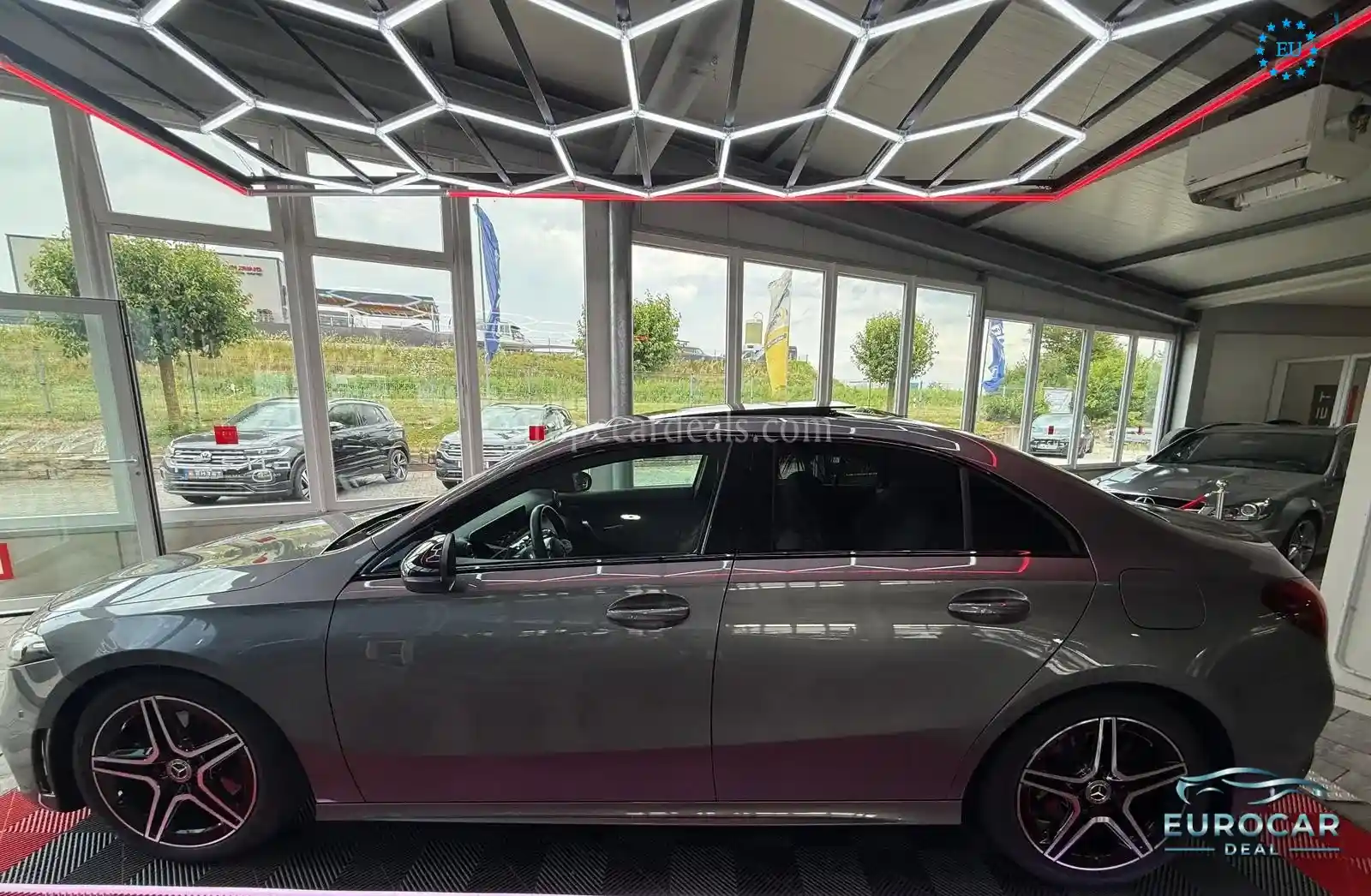 Mercedes-Benz A 220