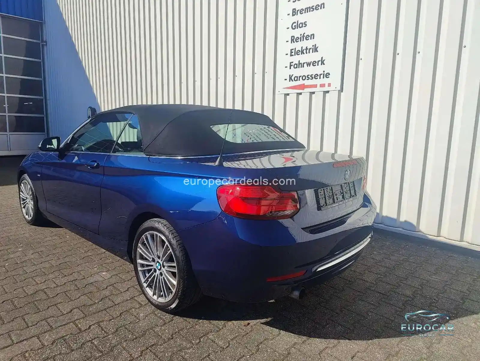BMW 218