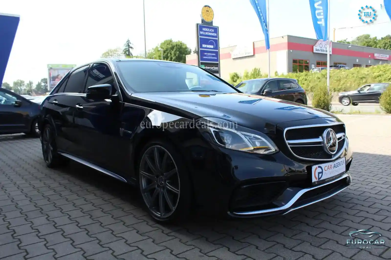 Mercedes-Benz E 63 AMG