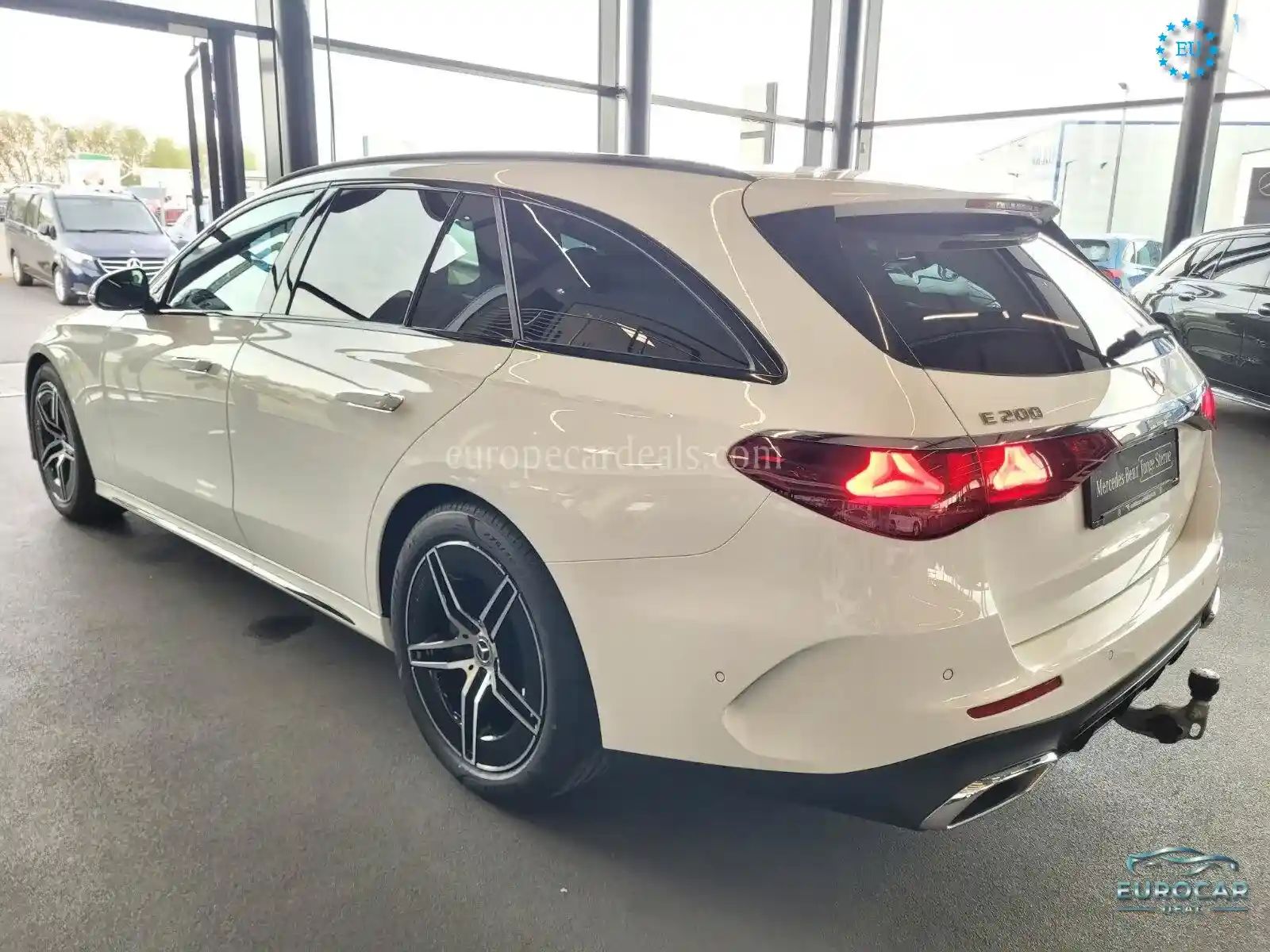 Mercedes-Benz E 200