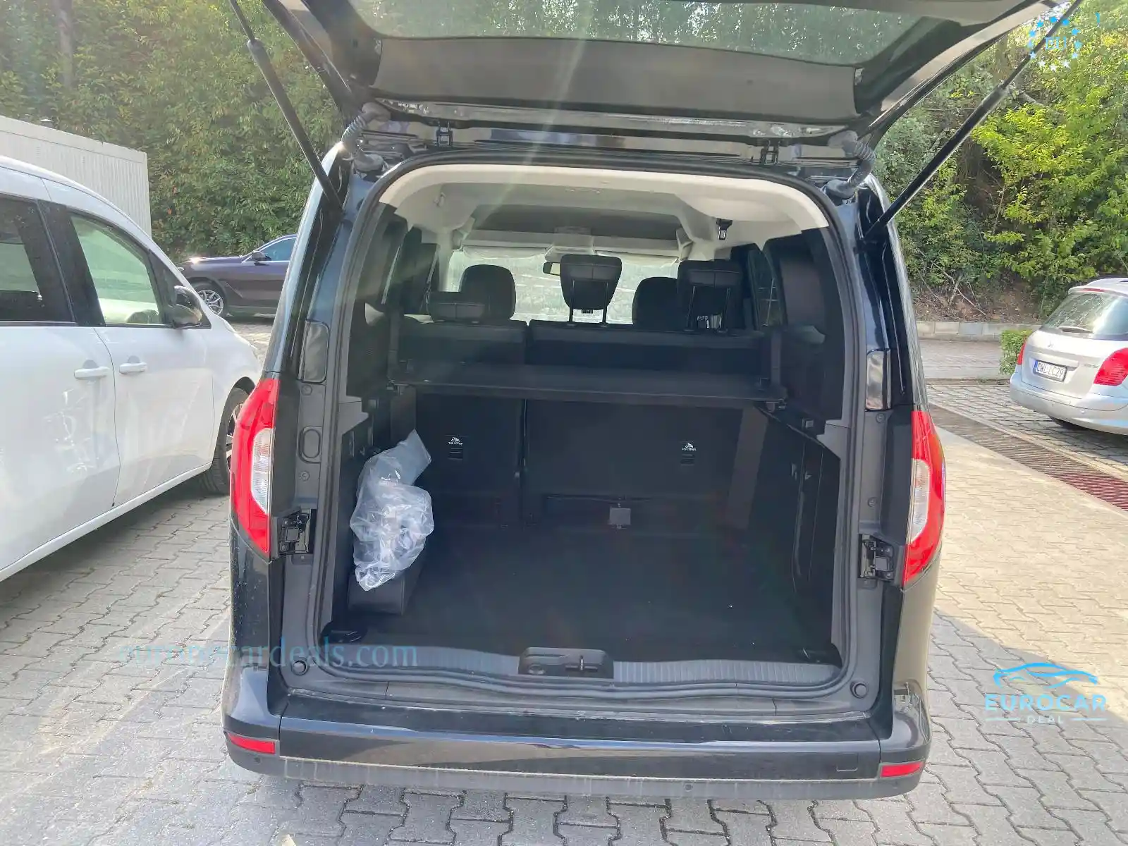 Mercedes-Benz EQT