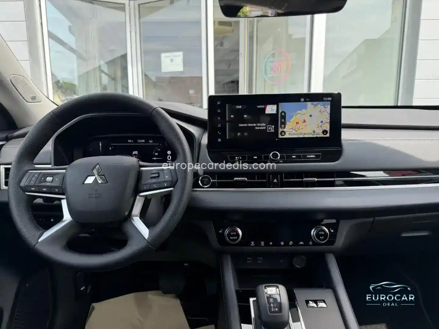 Mitsubishi Plug-in Hybrid Outlander