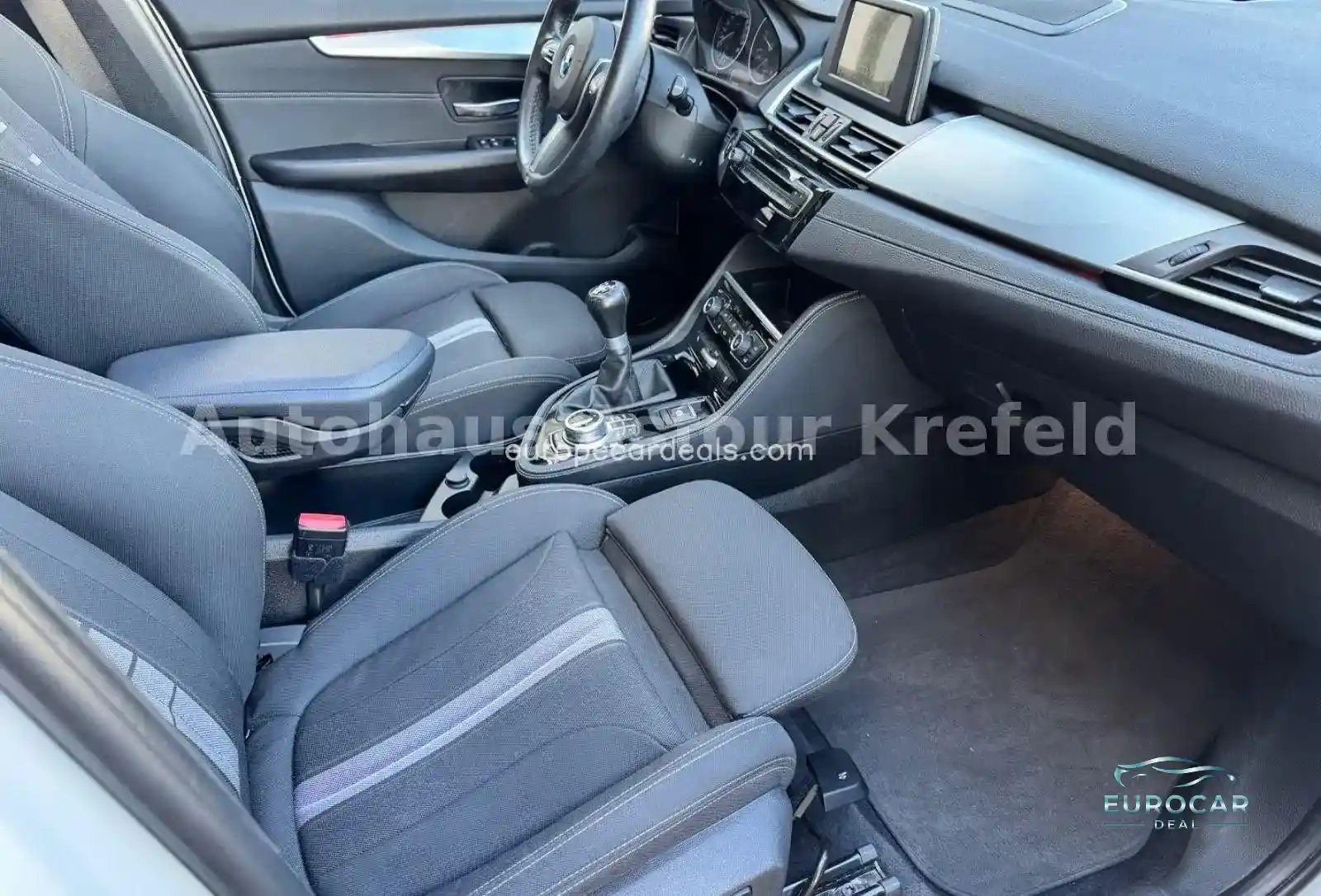 BMW 220
