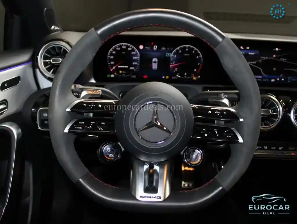 Mercedes-Benz A 45 AMG