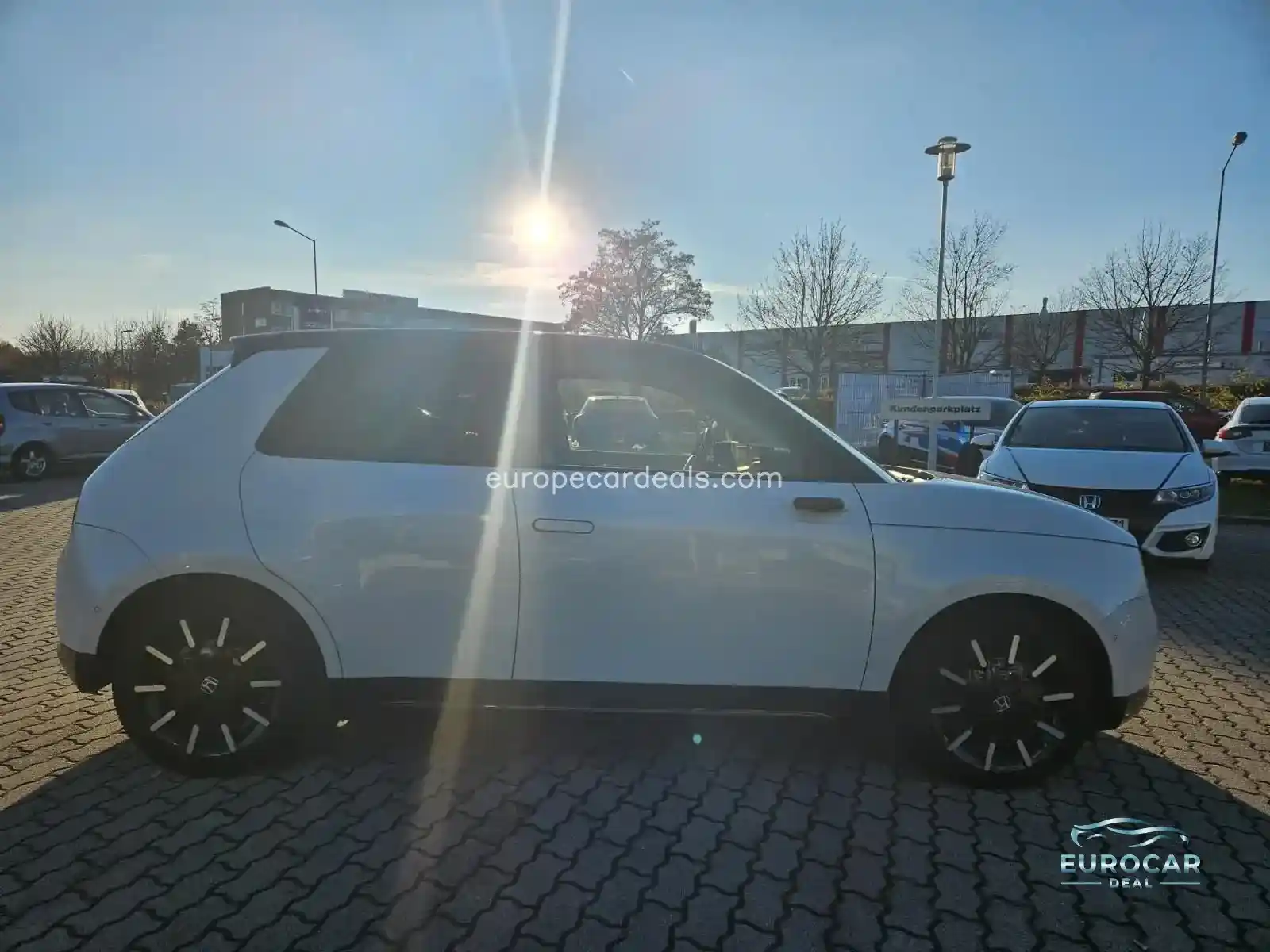 Honda e