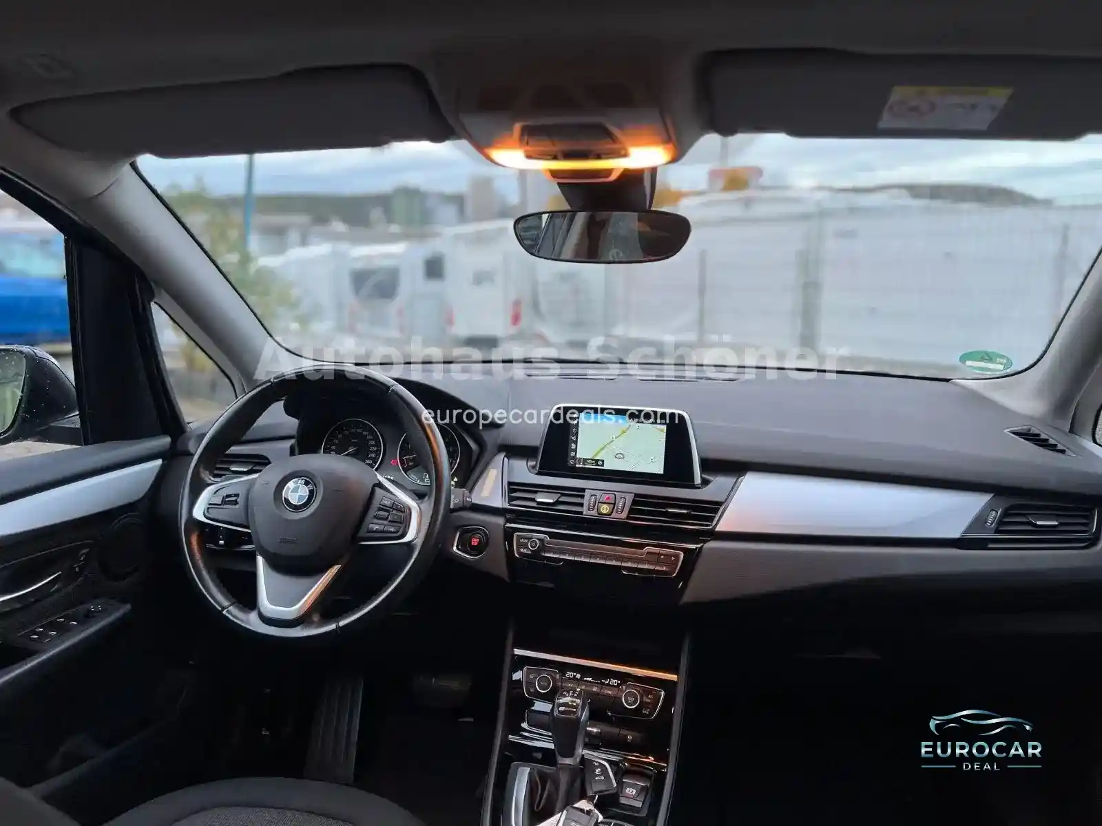BMW 225