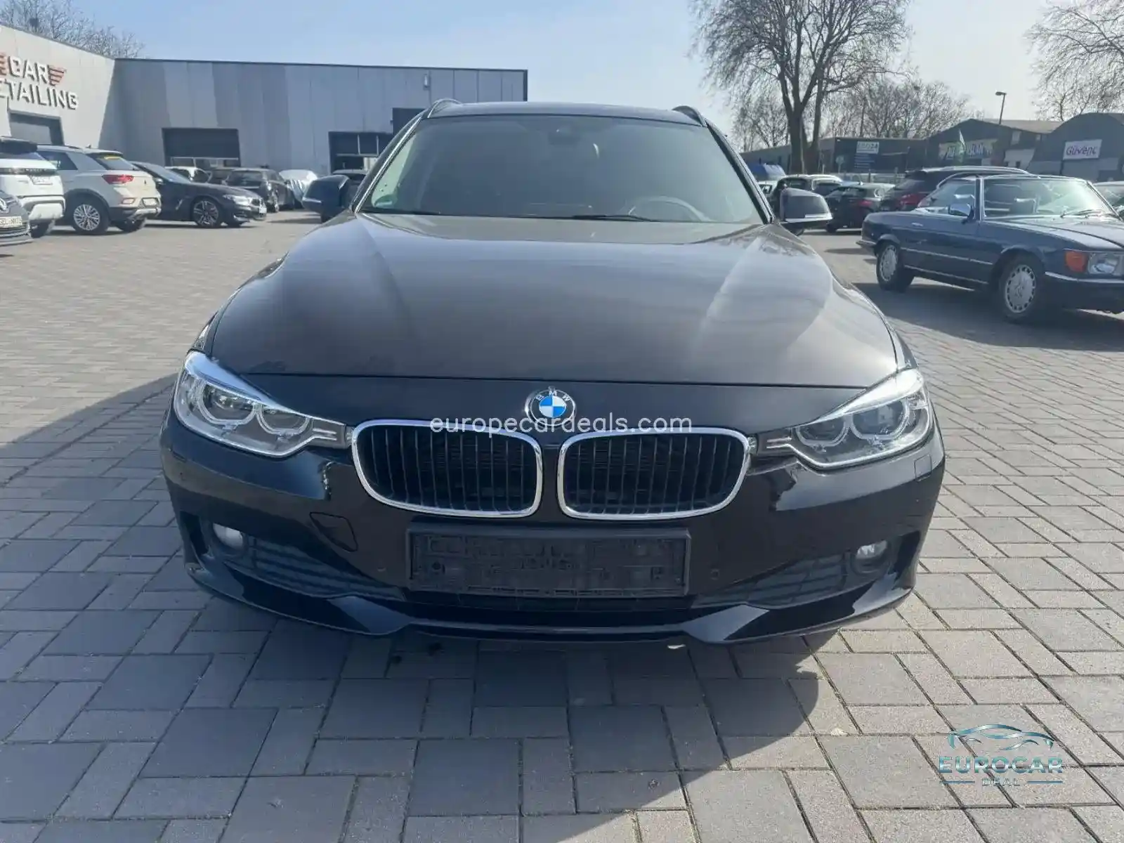 BMW 320
