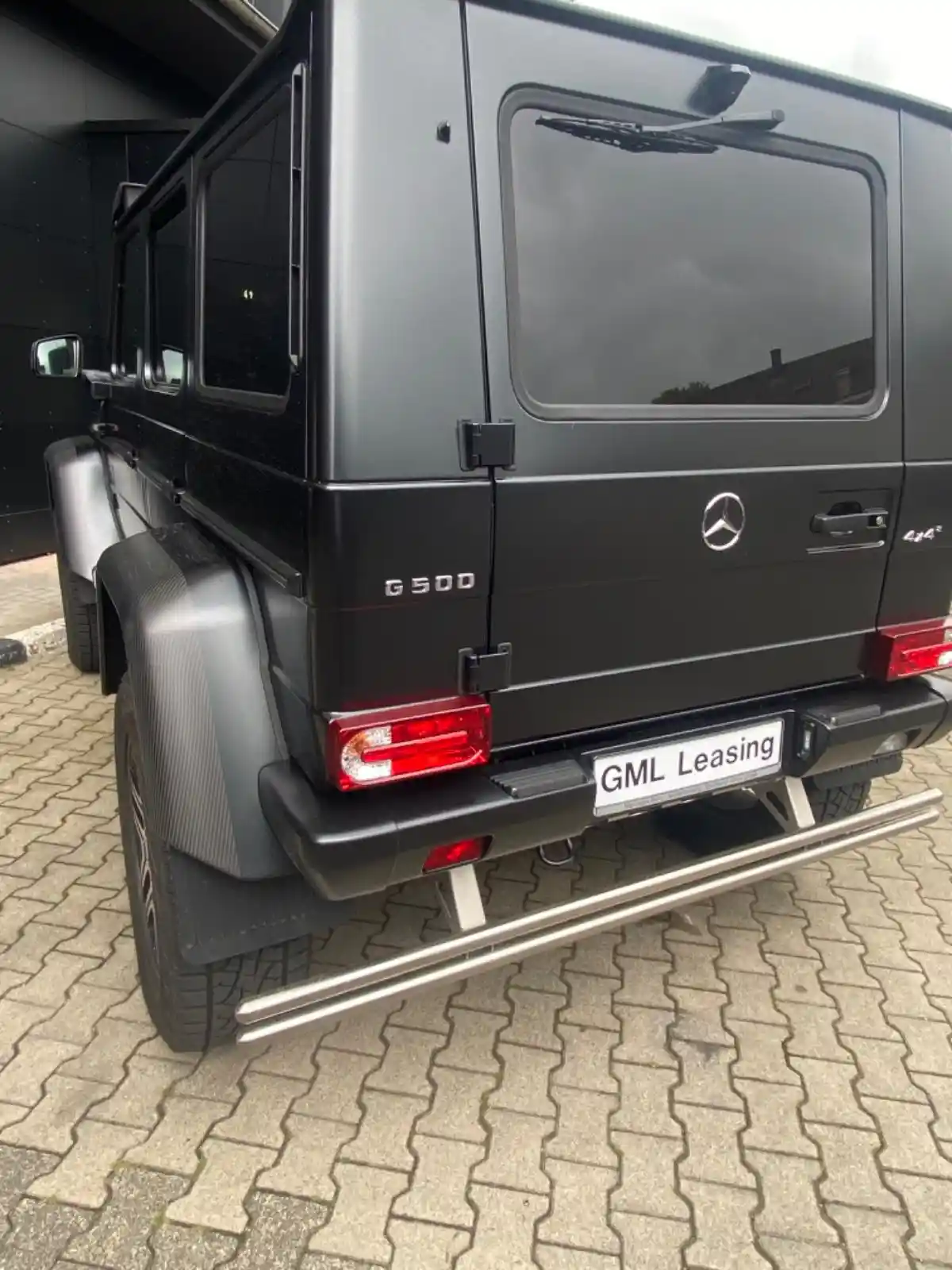Mercedes-Benz G 500
