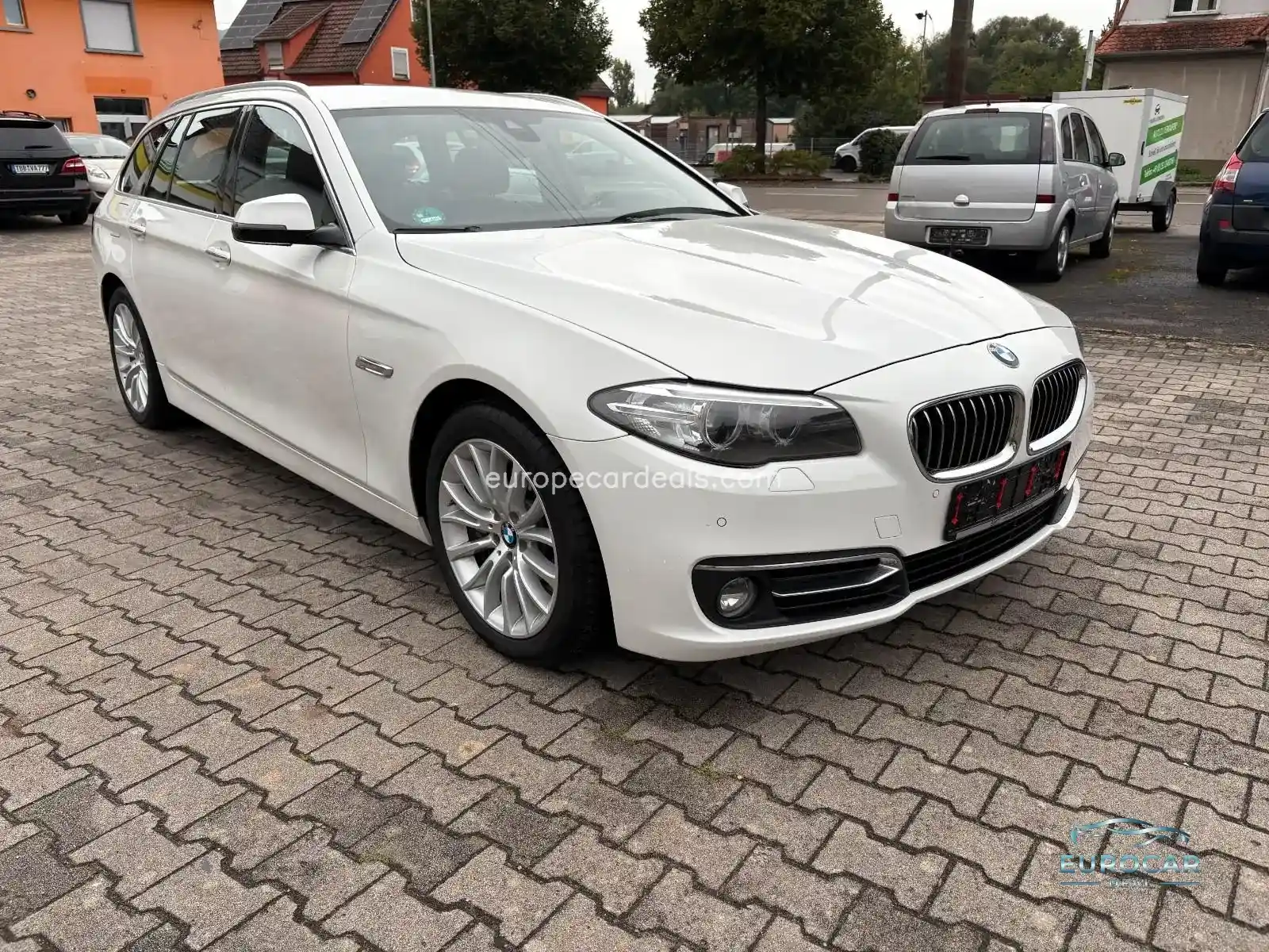 BMW 525