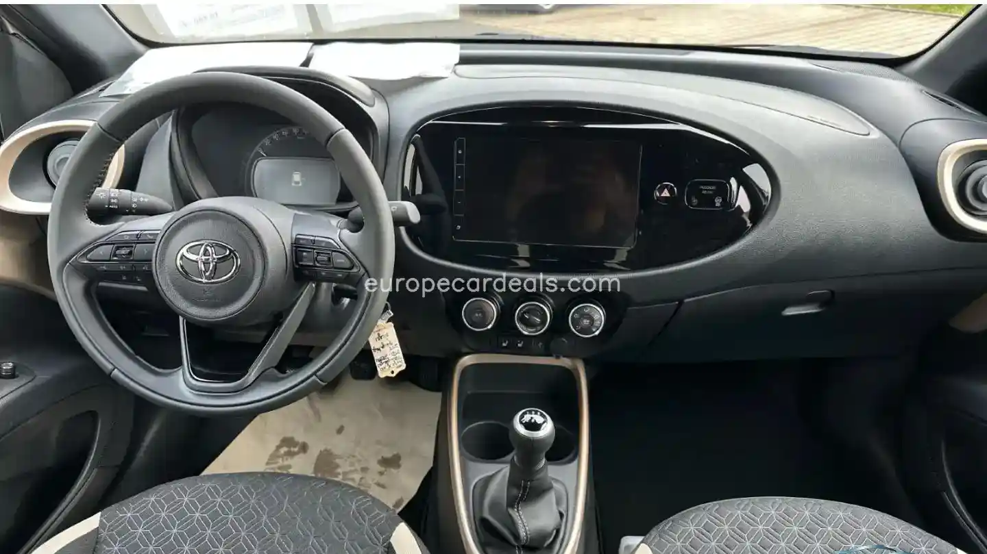 Toyota Aygo (X)