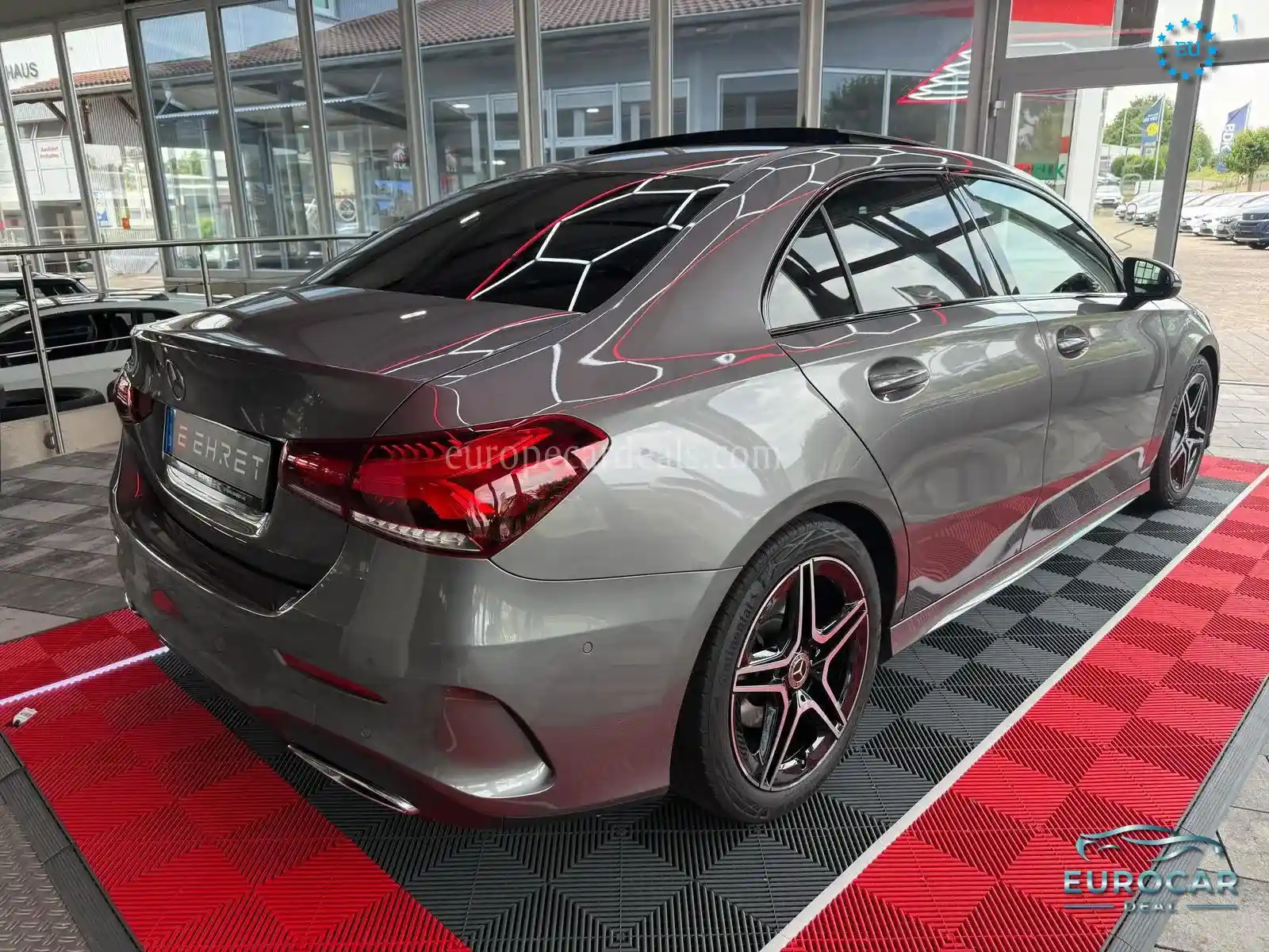 Mercedes-Benz A 220