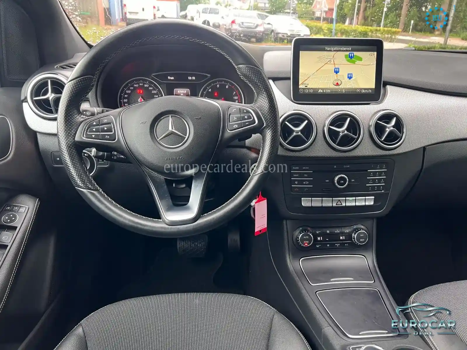 Mercedes-Benz B 220