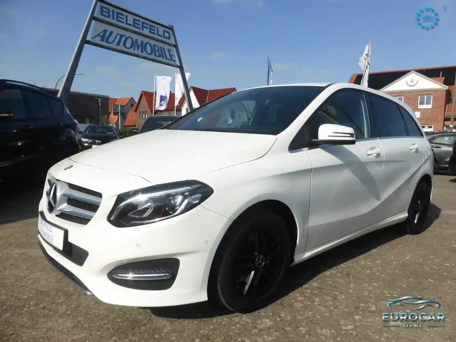 Mercedes-Benz B 180