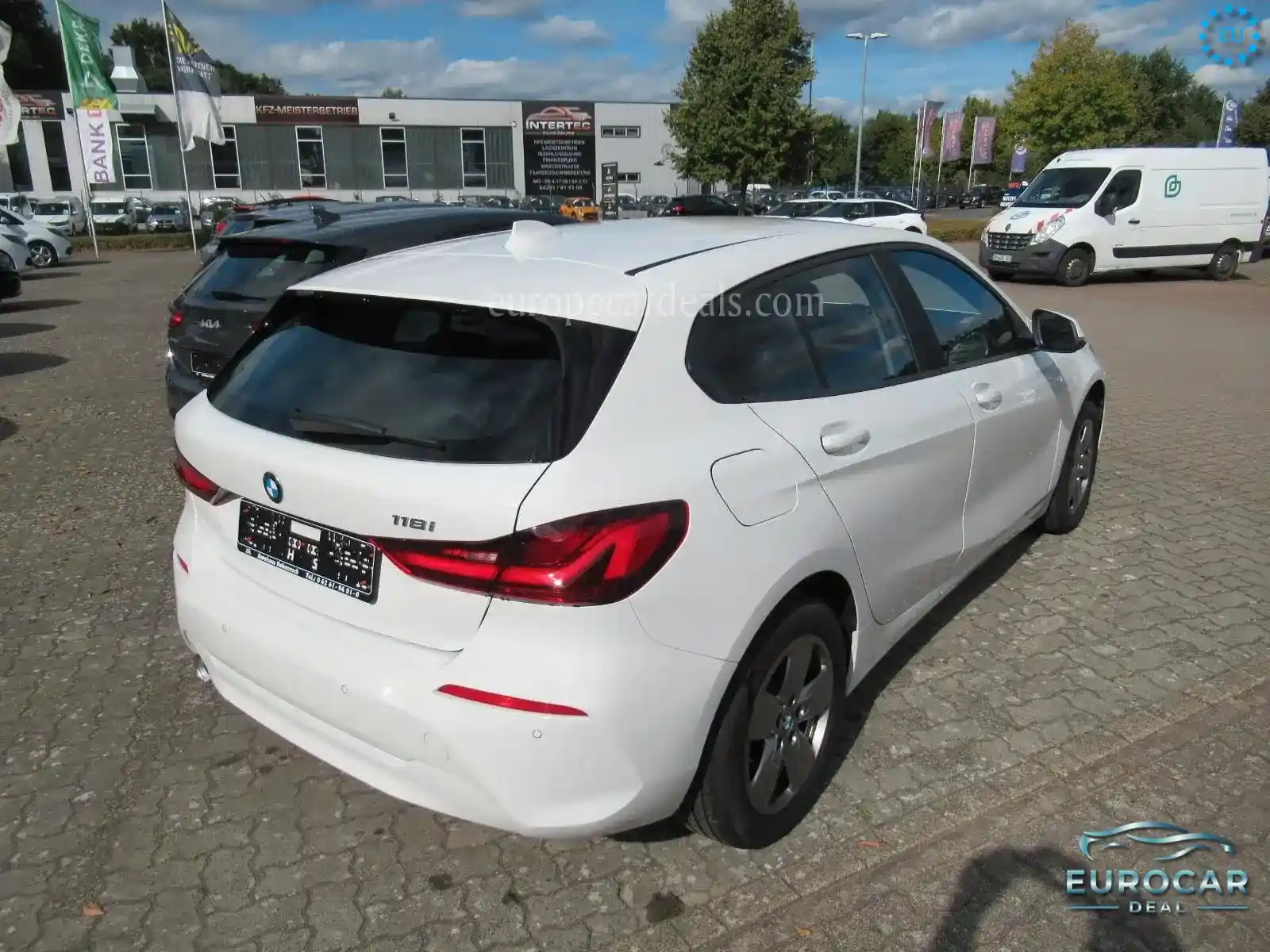 BMW 118