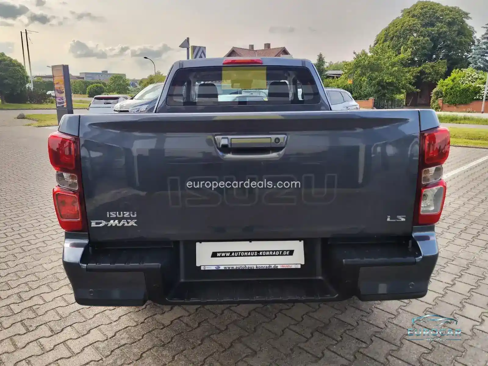 Space Cab 4WD LS Autom. AHK Allwetterreife