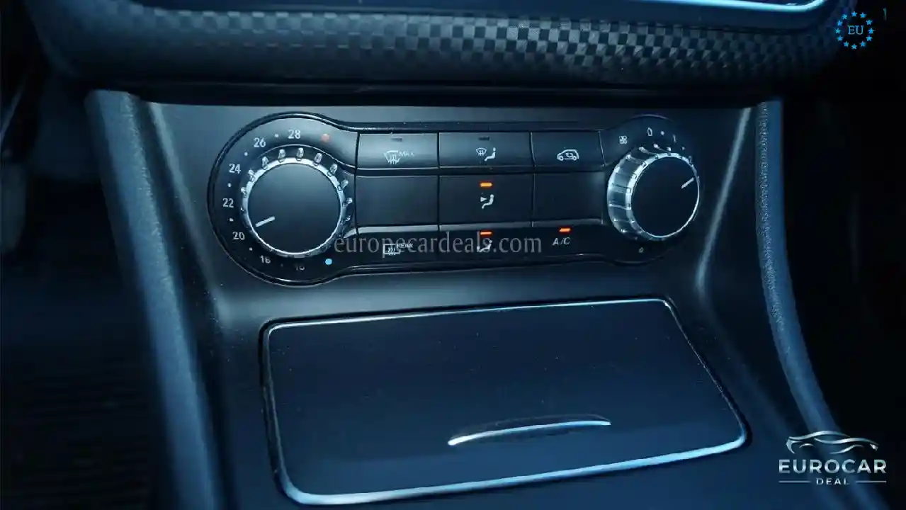 Mercedes-Benz A 220