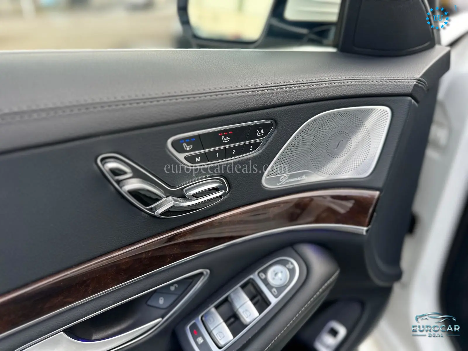 Mercedes-Benz S 560