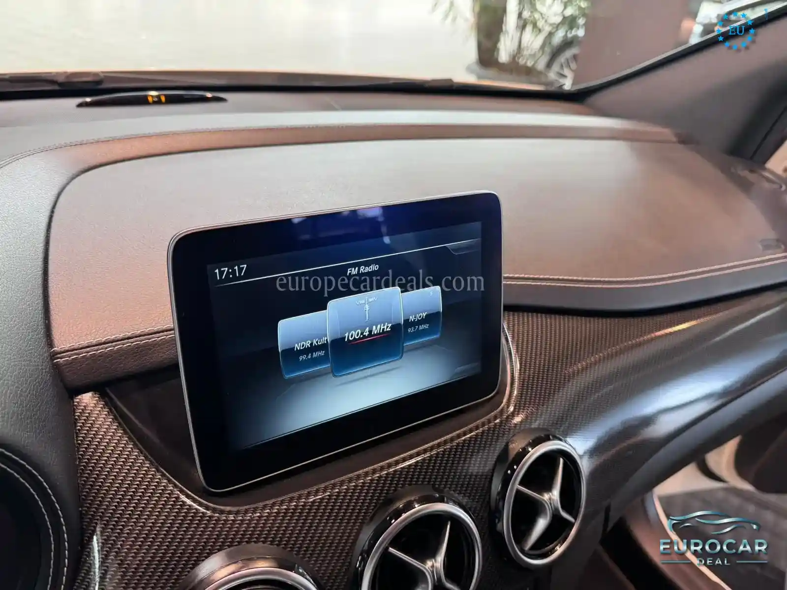 Mercedes-Benz B 220