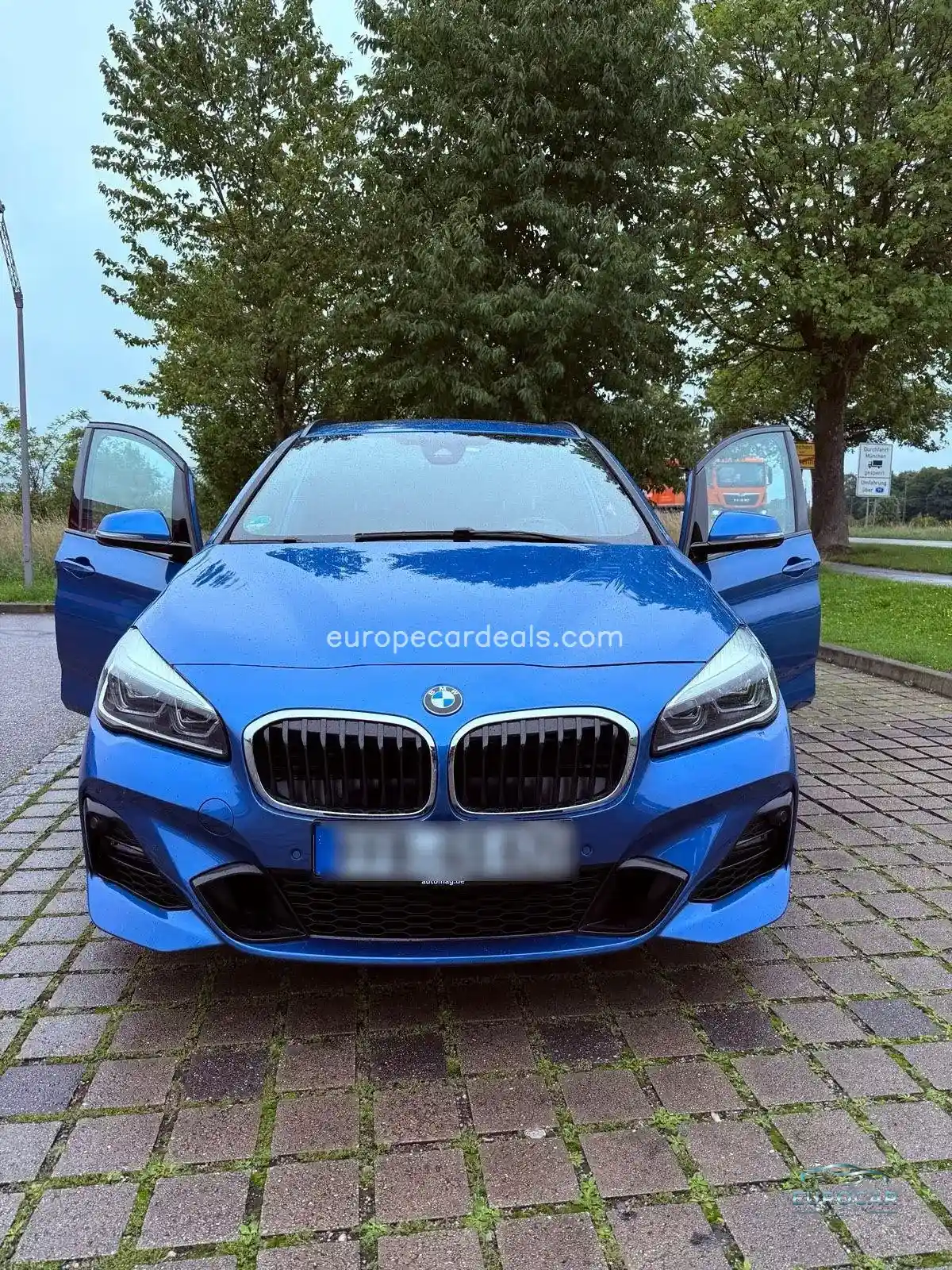 BMW 220