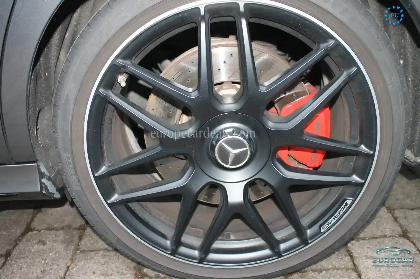 Mercedes-Benz E 63 AMG