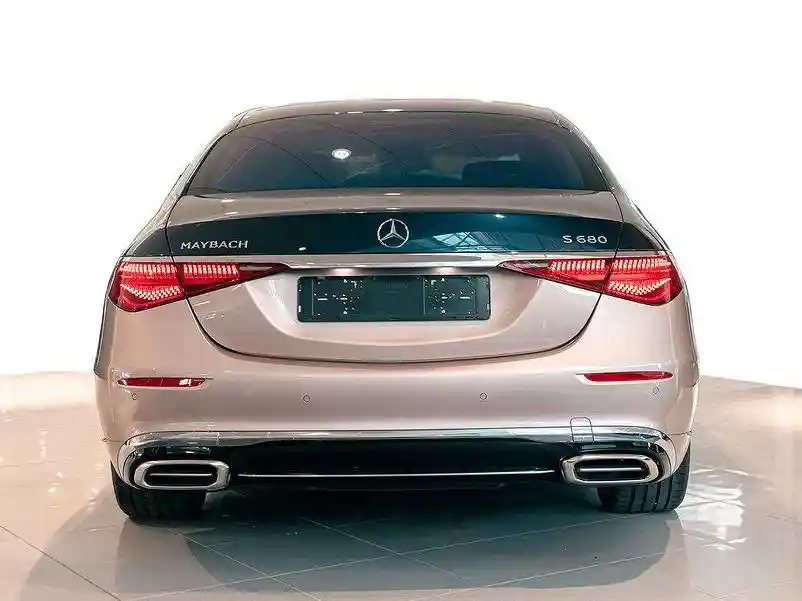 Mercedes-Benz S 680