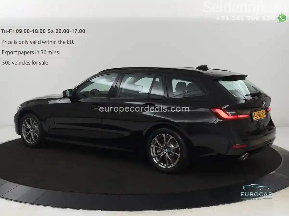 BMW 330