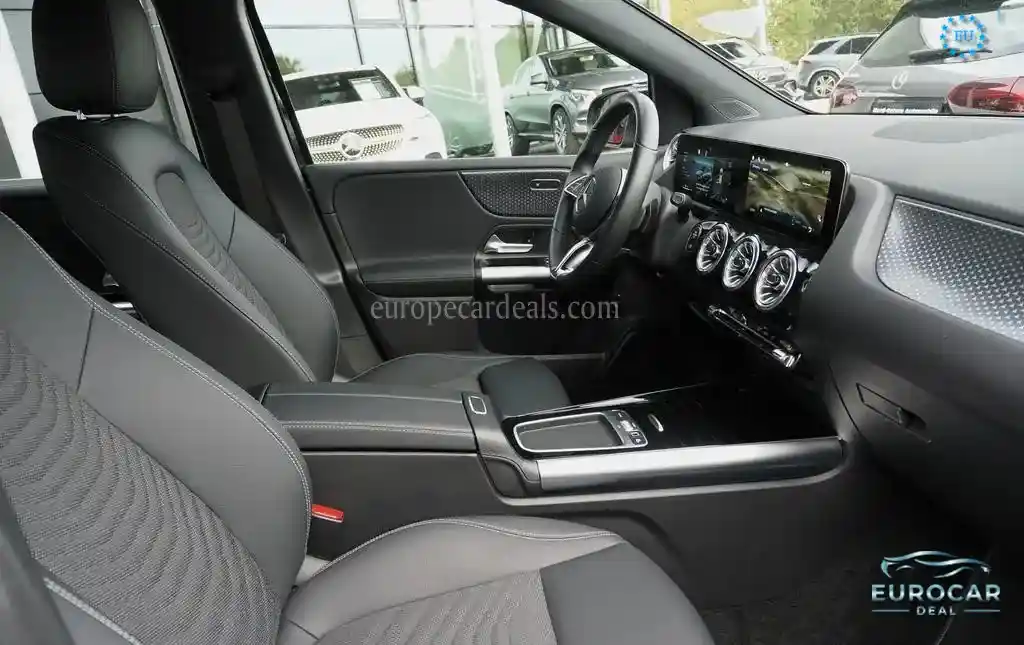 Mercedes-Benz B 200