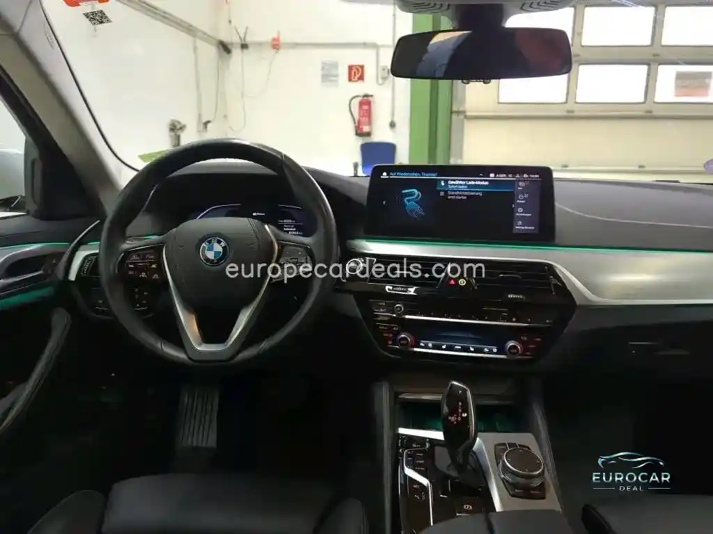 BMW 530
