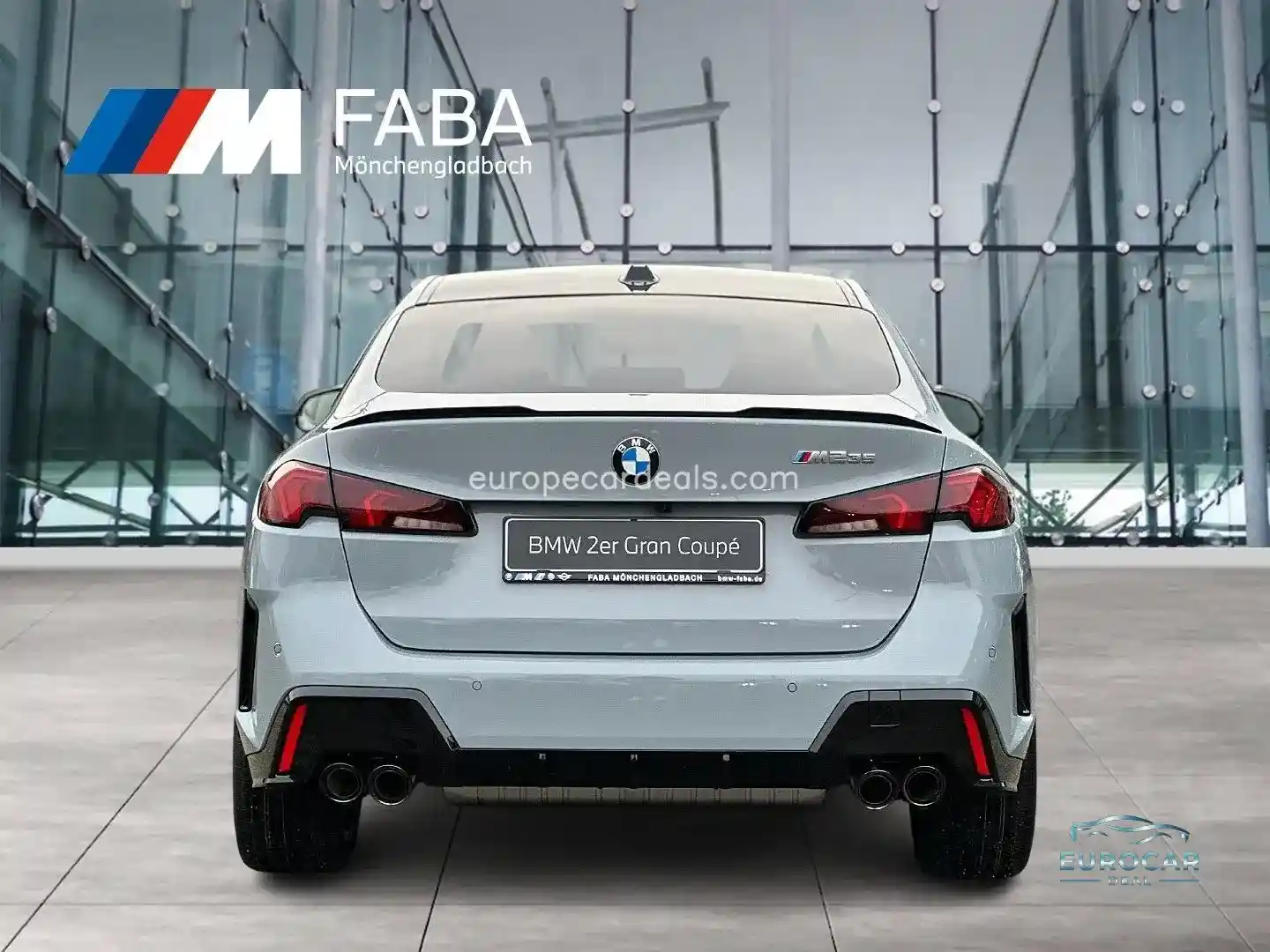 BMW M235