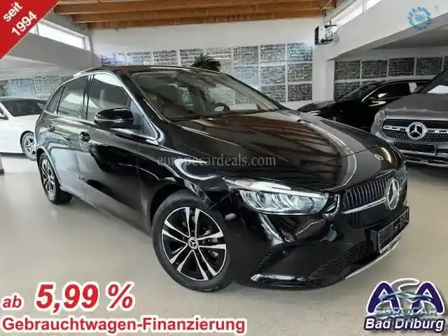 Mercedes-Benz B 200