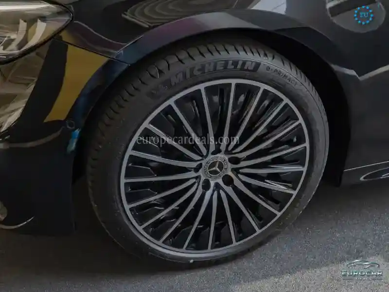 Mercedes-Benz E 200