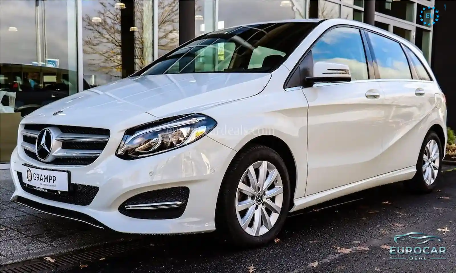 Mercedes-Benz B 180