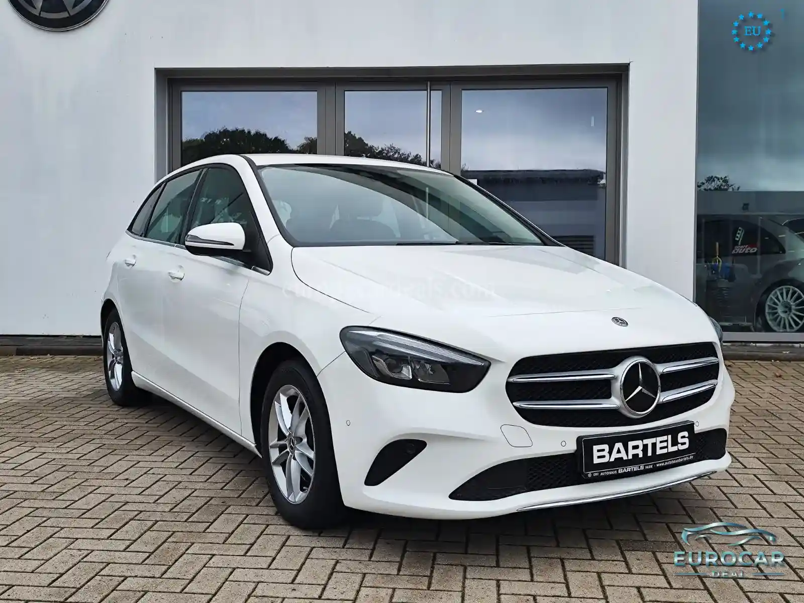 Mercedes-Benz B 200