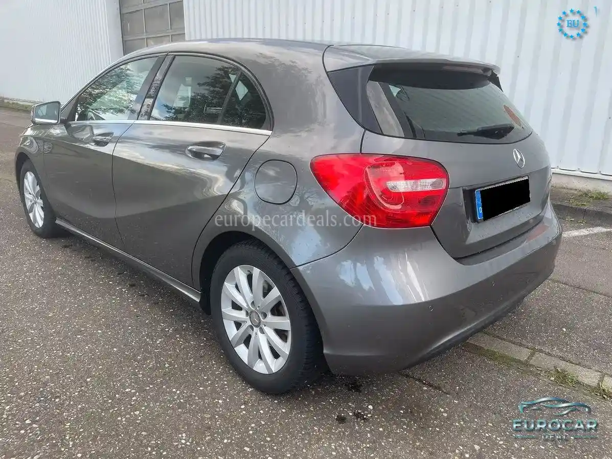 Mercedes-Benz A 180
