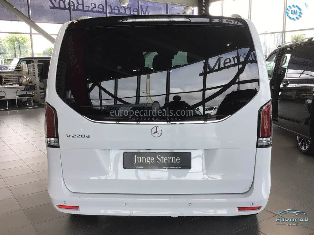 Mercedes-Benz V 220