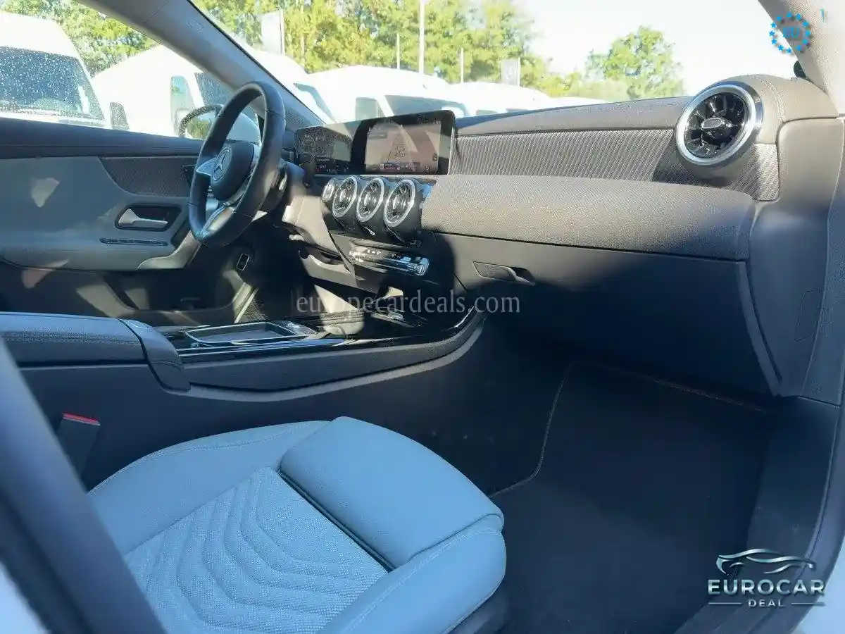 Mercedes-Benz CLA 180 Shooting Brake