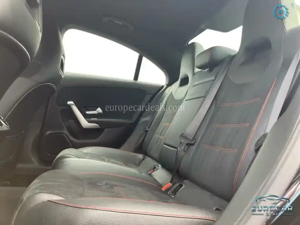 Mercedes-Benz CLA 220