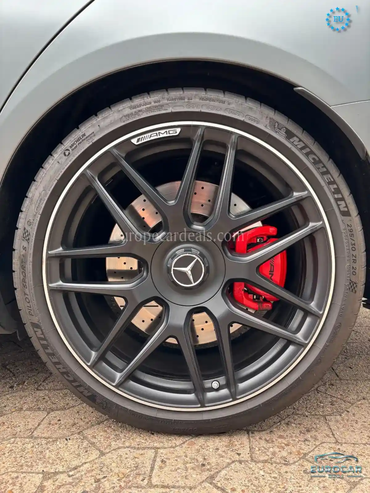 Mercedes-Benz E 63 AMG