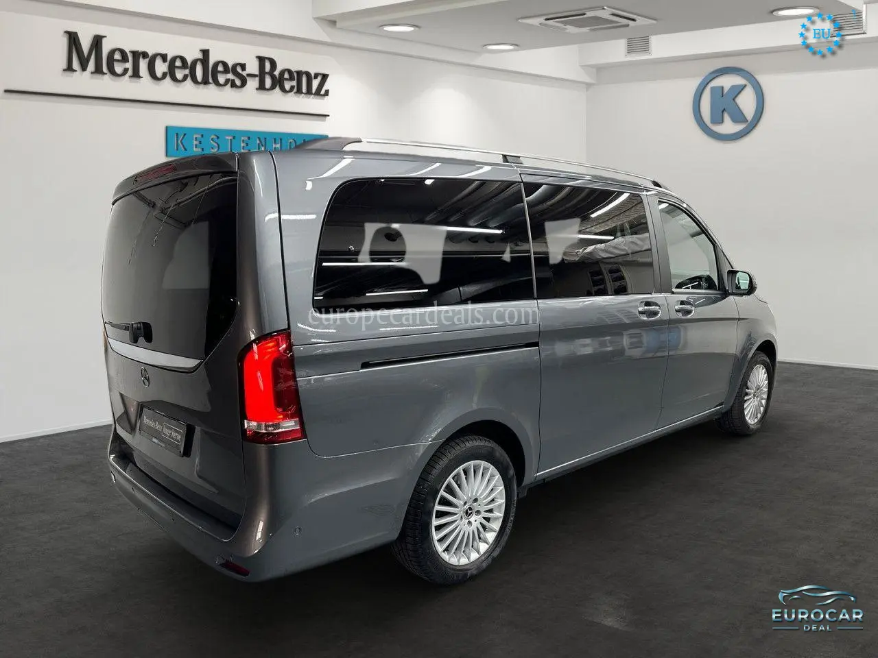 Mercedes-Benz V 220