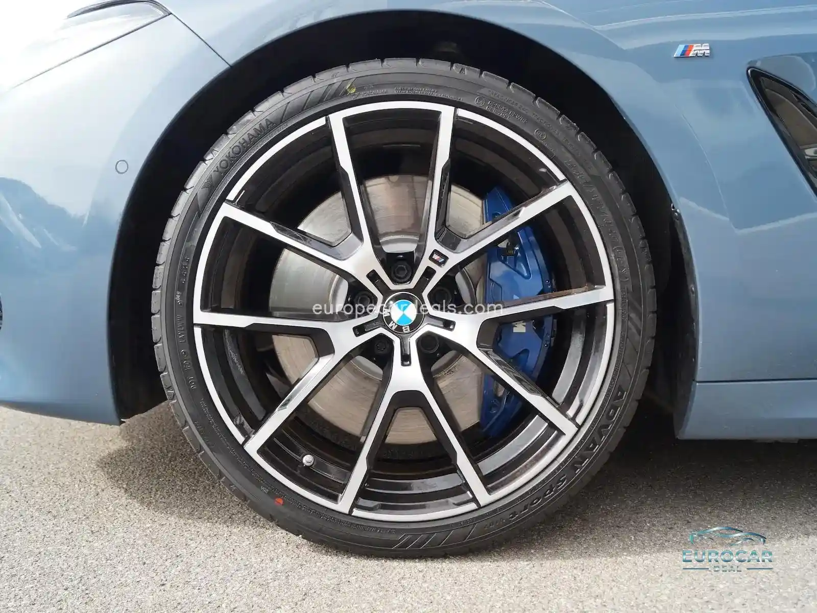 BMW 840