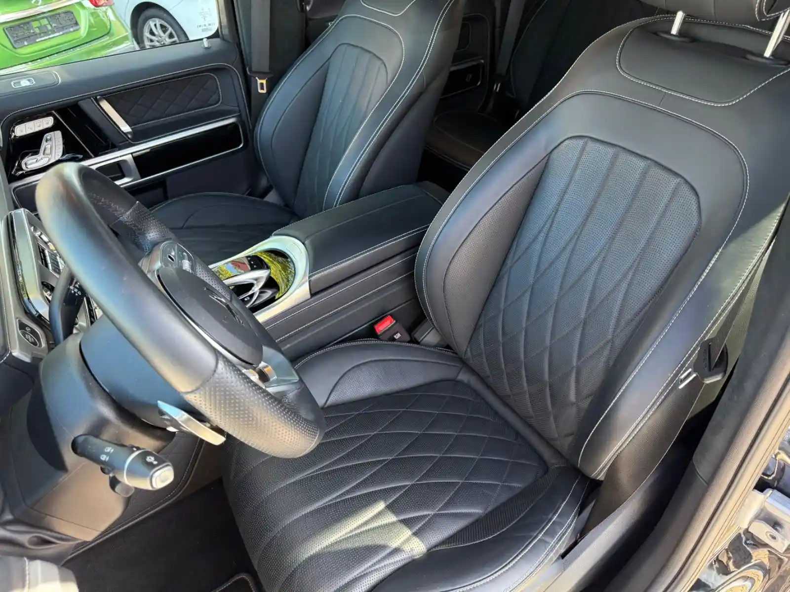 Mercedes-Benz G 500