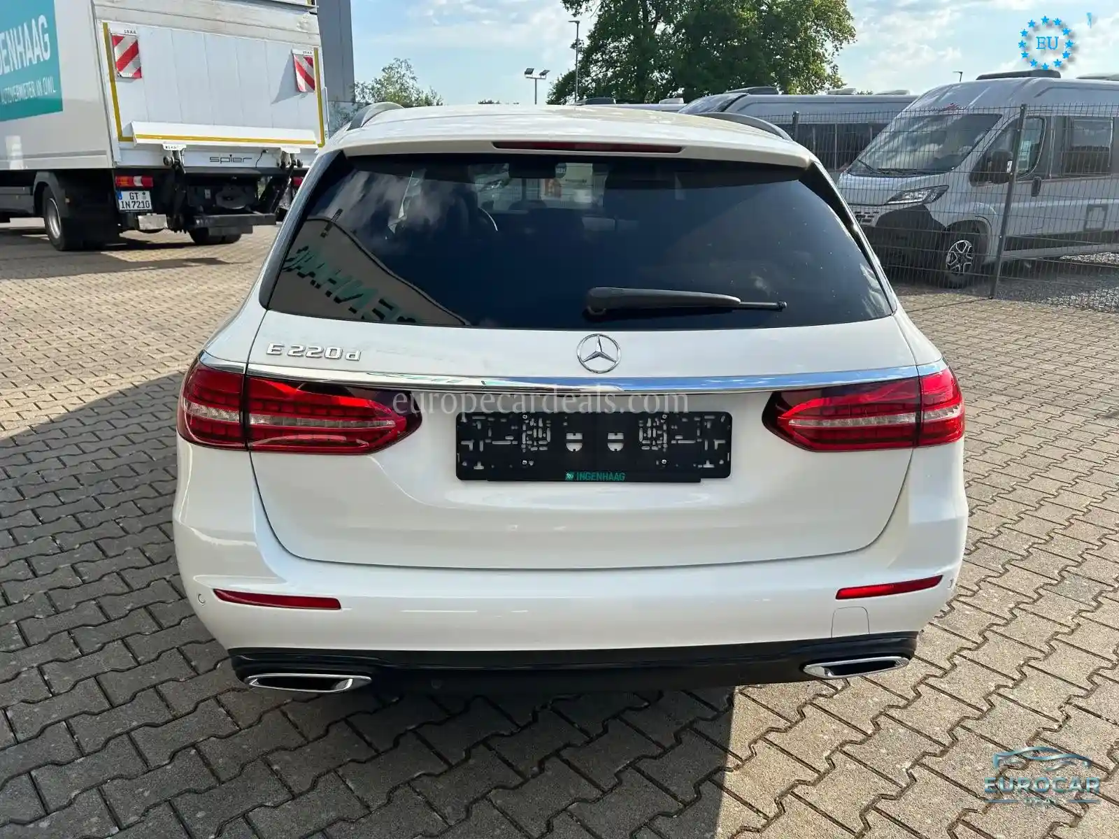 Mercedes-Benz E 220
