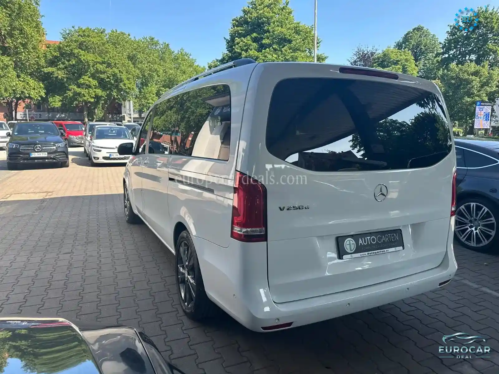 Mercedes-Benz V 250