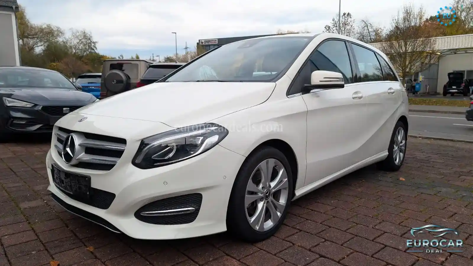 Mercedes-Benz B 180