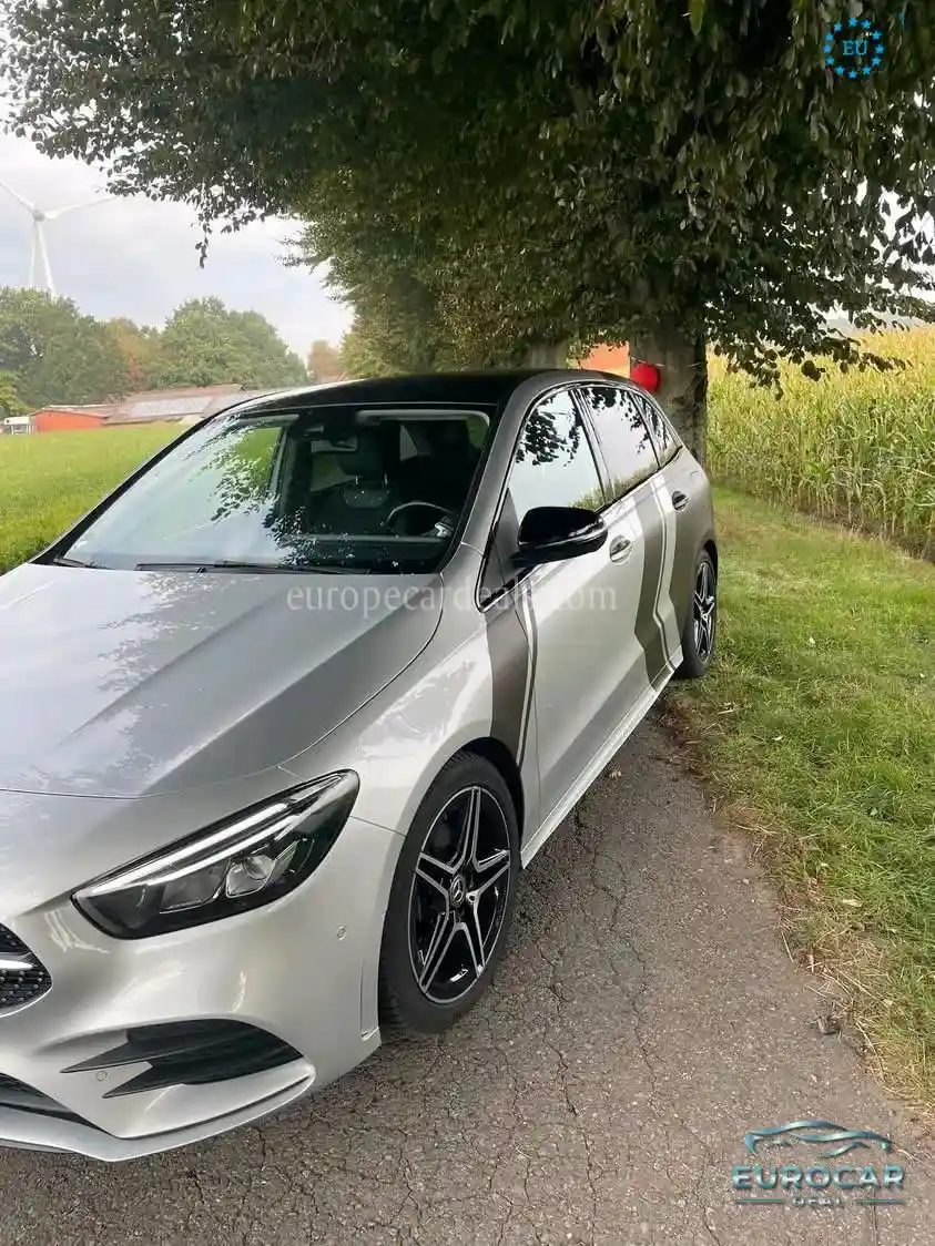 Mercedes-Benz B 200