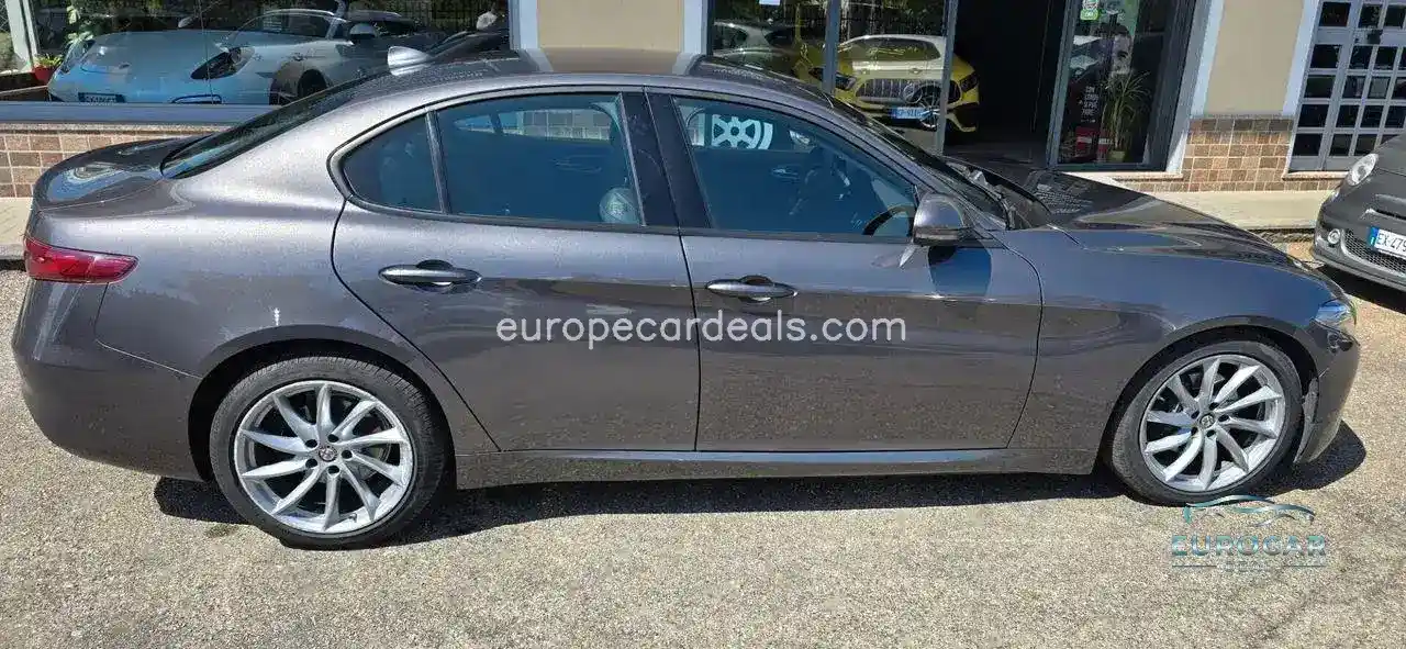 Alfa Romeo Giulia