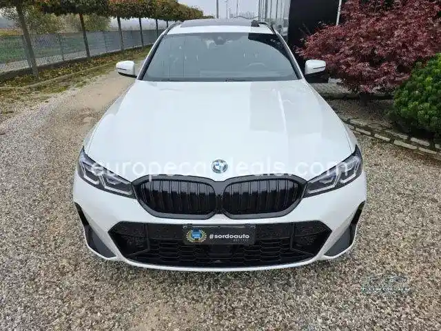 BMW 330